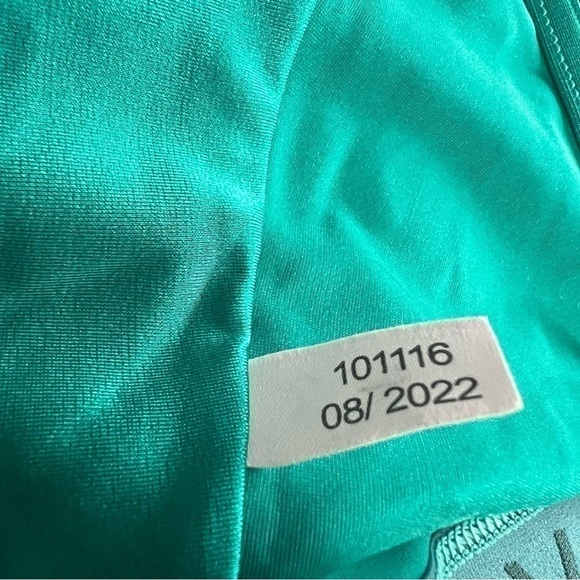 Outdoor Voices Bondi Beam Bra, New with Tags - Picture 3 of 7